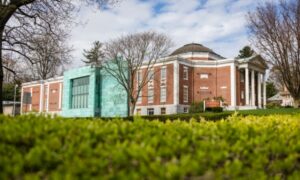 Tour of the American Antiquarian Society